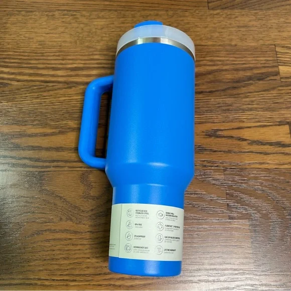 40 oz Stanley The Flowstate Quencher H2.0 Tumbler in Beach Blue 🌴 - Picture 5 of 9